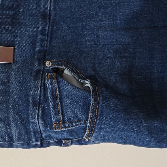 Ladies 20 Petite D/C Jeans - Picture 3 of 8